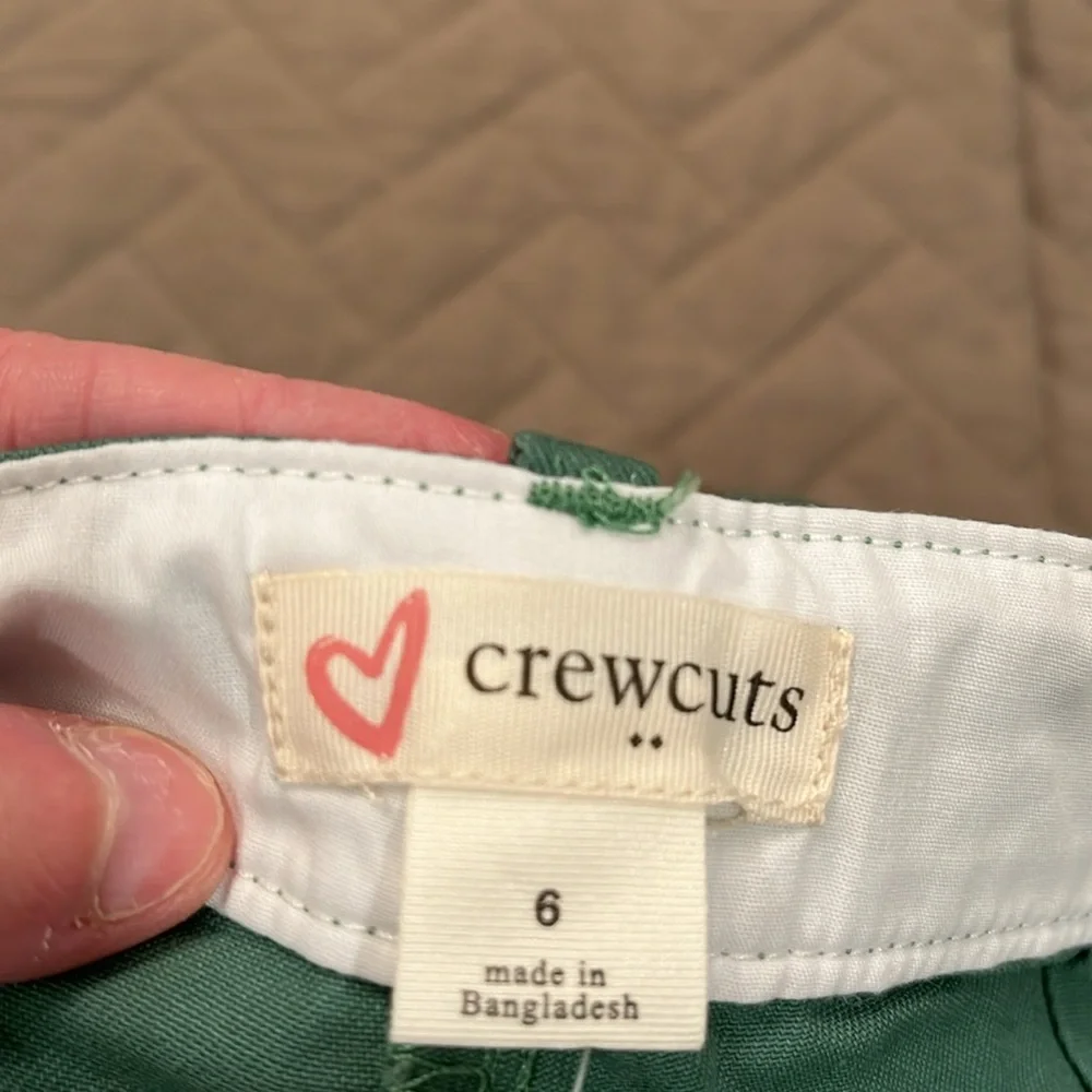 J. Crew Green Girls' pleated short/NWT/Size 6